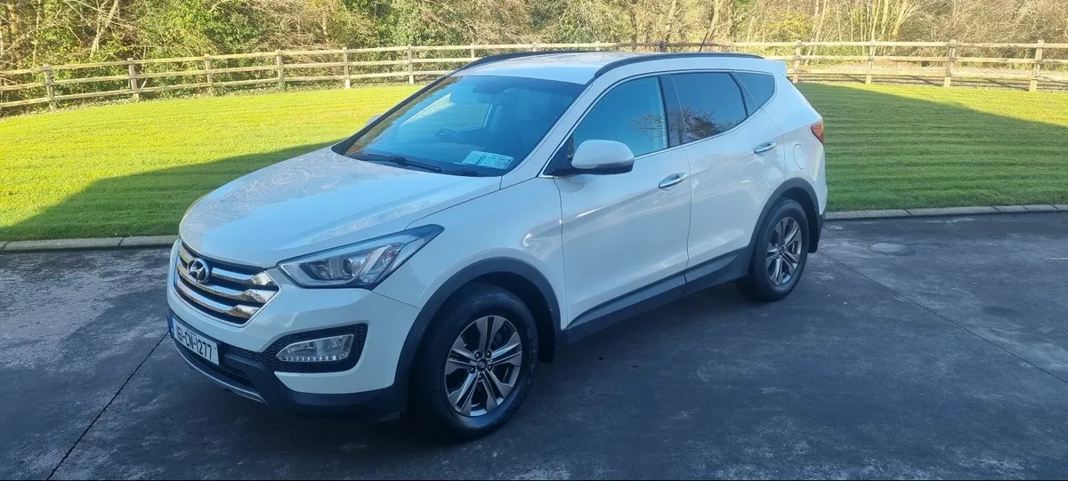 161 Hyundai Santa Fe 4WD Full leather NCT +Taxed - Image 1