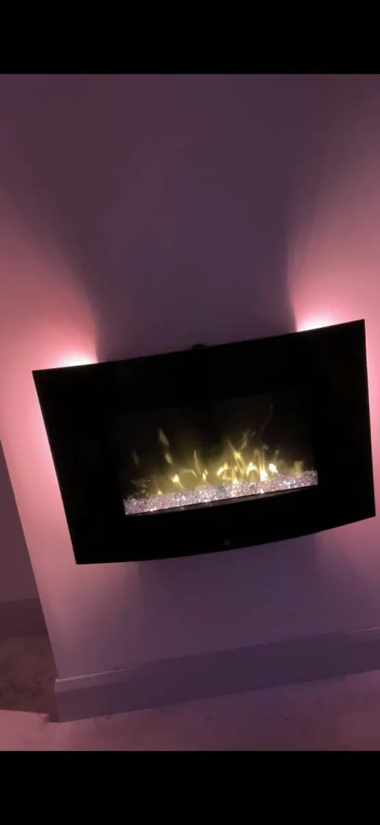 Dimplex wall mounted electric fireplace - Image 2