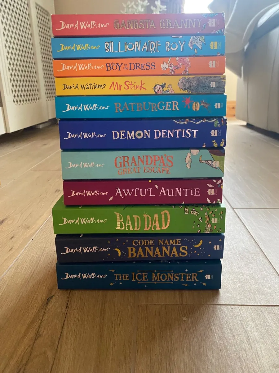 11 David Walliams books - Image 2