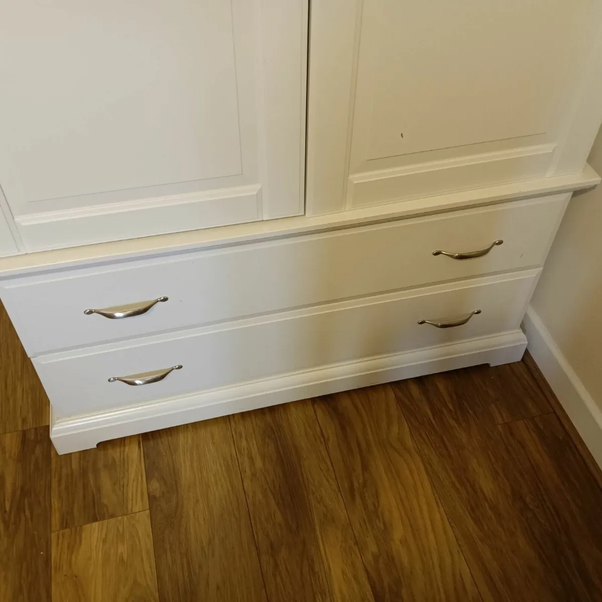 White wardrobe perfect conditions as new - Image 2