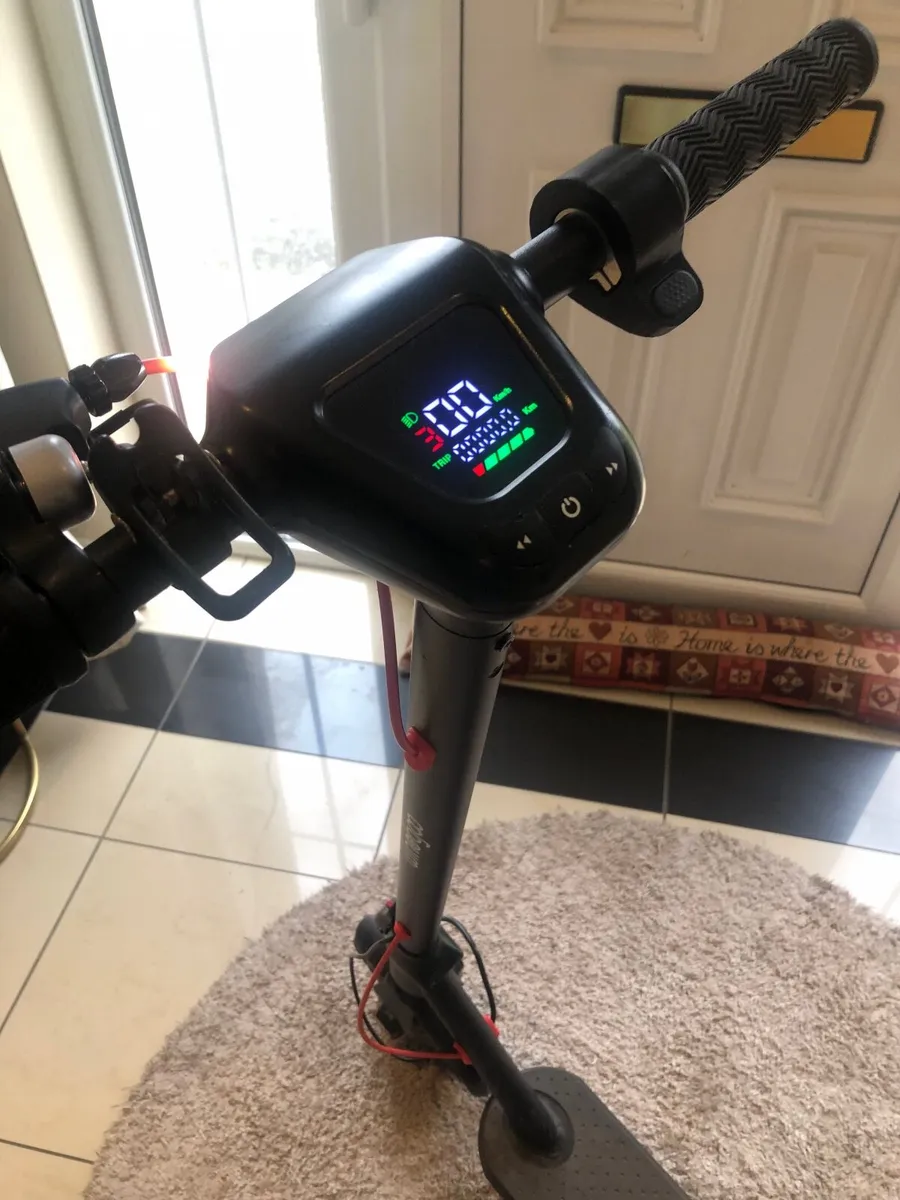 Electric Scooter - Image 2