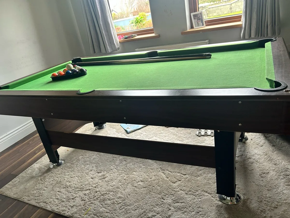 Pool table - Image 3