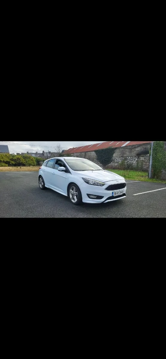 2015 Ford Focus Zetec S - Image 1
