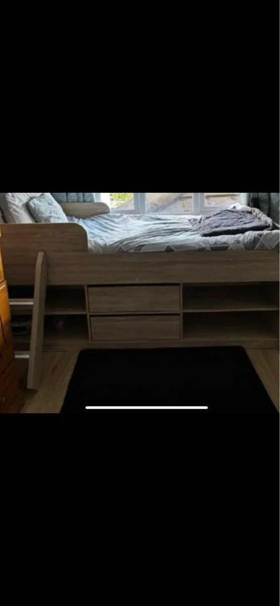 Single bed with storage
