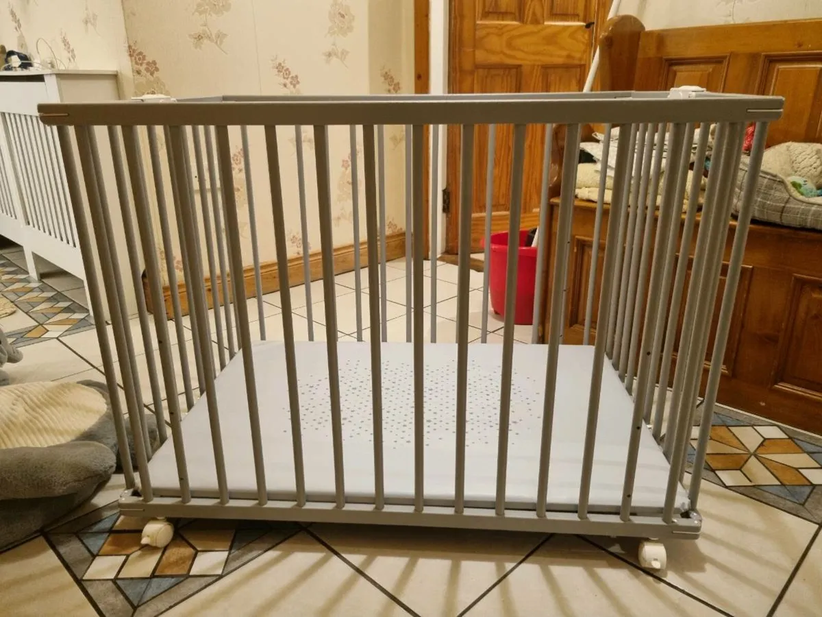 Playpen - Image 3