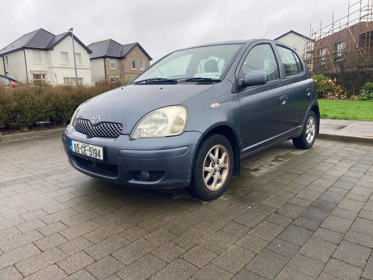 Toyota Yaris 2005 (fresh NCT ) ( low km ) - Image 1