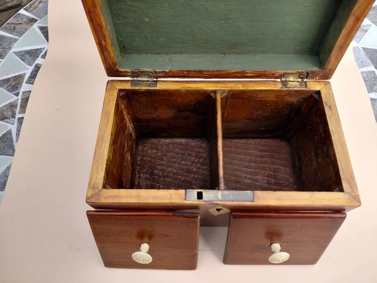 Antique tea caddy - Image 3
