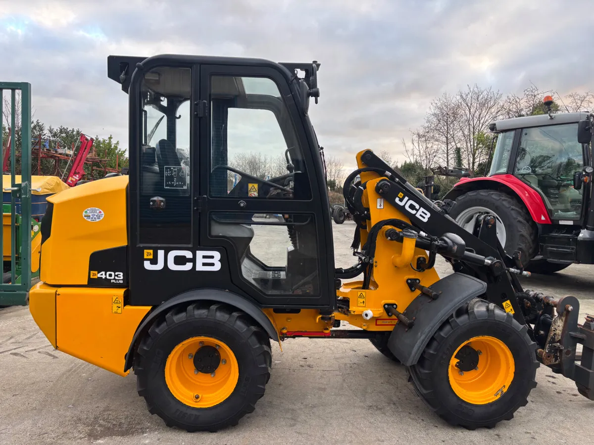JCB 403 - Image 4