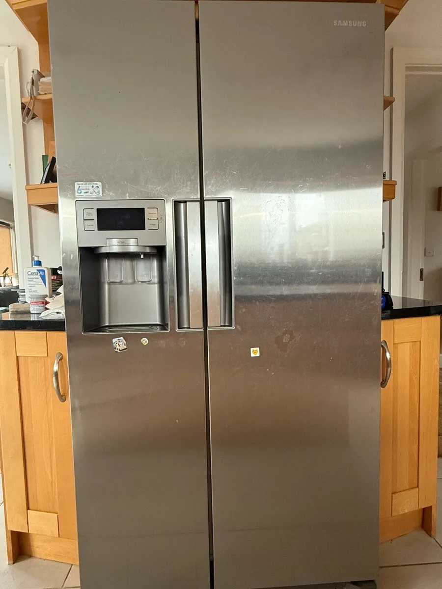 Samsung American fridge freezer - Image 1