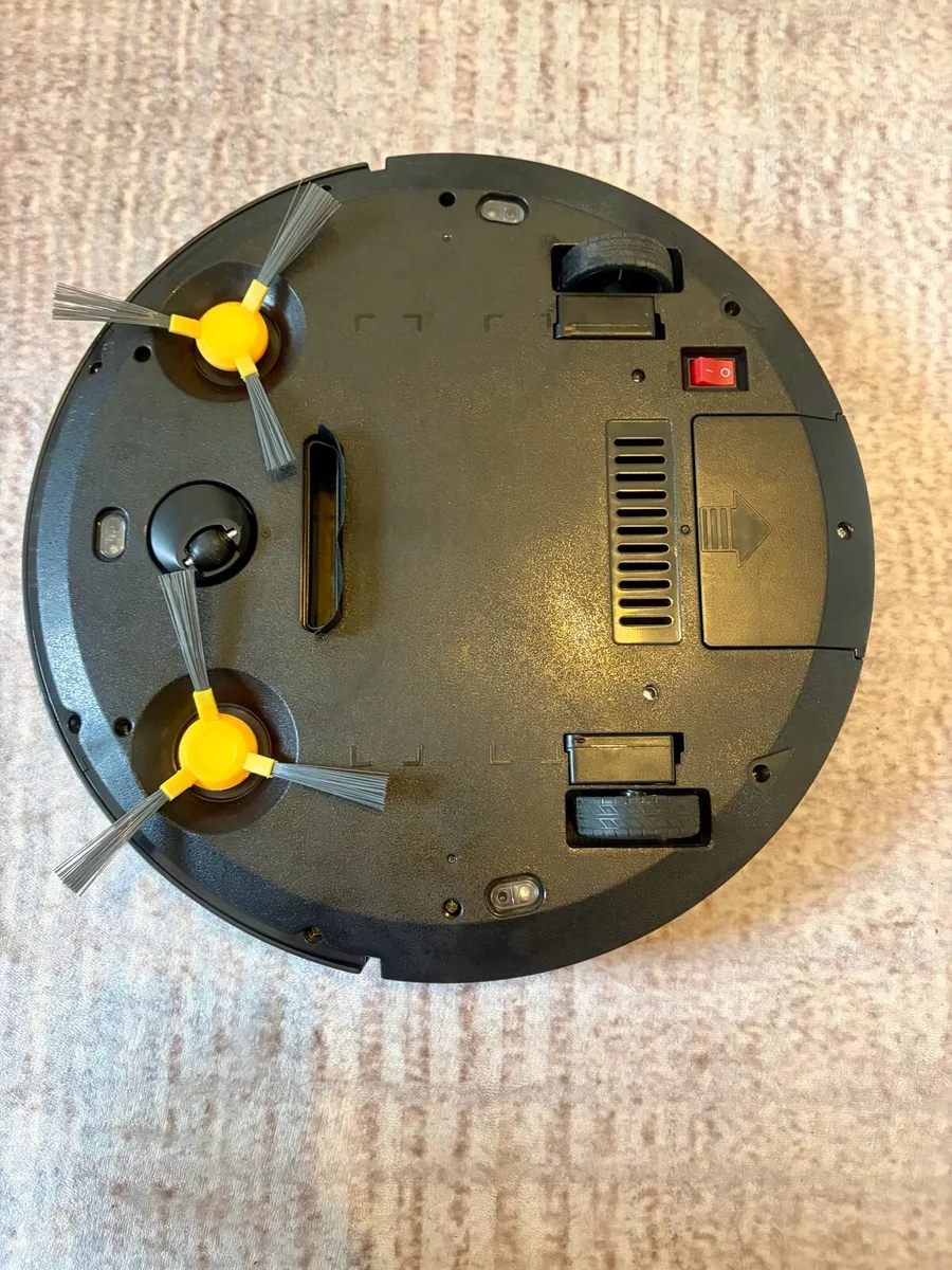 *Smart Robot Vacuum 3 in 1* - Image 2