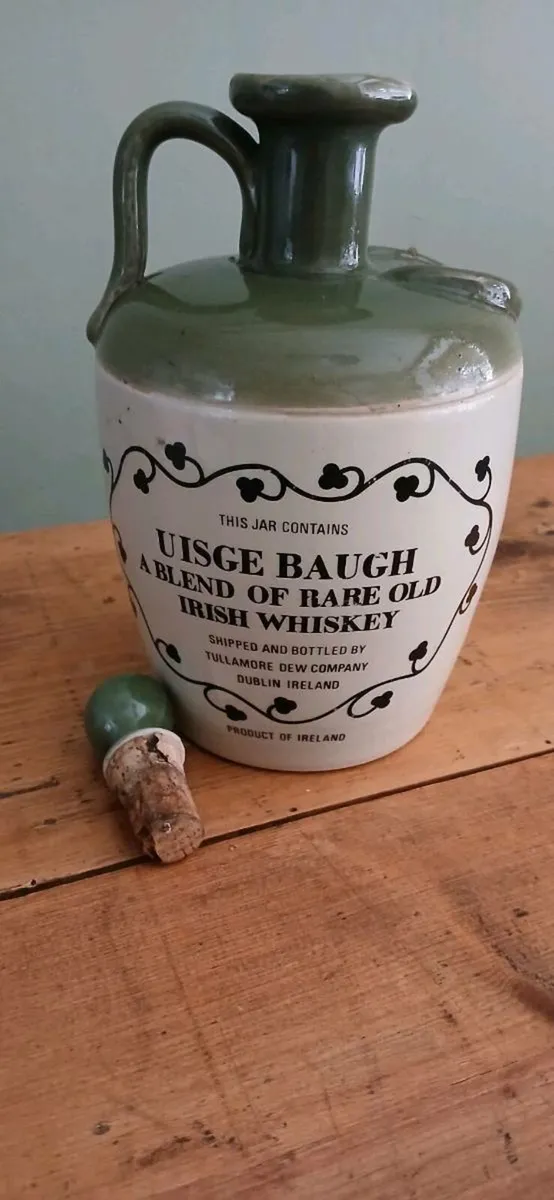 Tullamore Dew Rare Old Irish Whiskey Empty Jug - Image 4