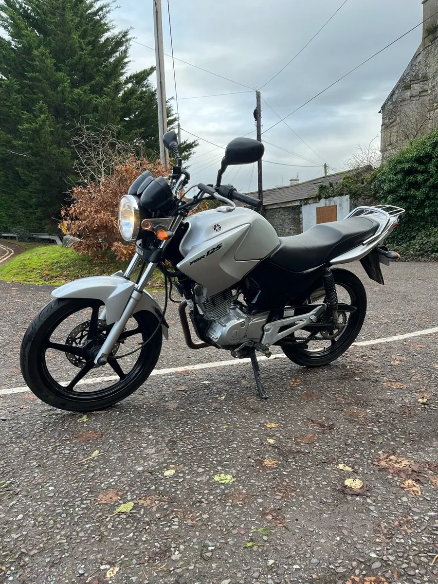 Yamaha YBR 125 2015 - Image 4