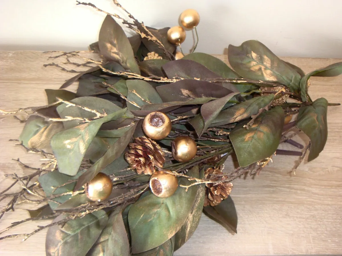 FOUR gilded magnolia leaf spray pick - Image 1