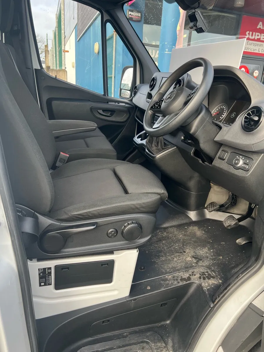 Mercedes sprinter - Image 3