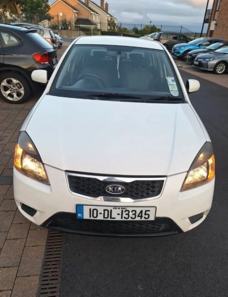 Kia Rio 2010 | IMMACULATE CONDITION - Image 2