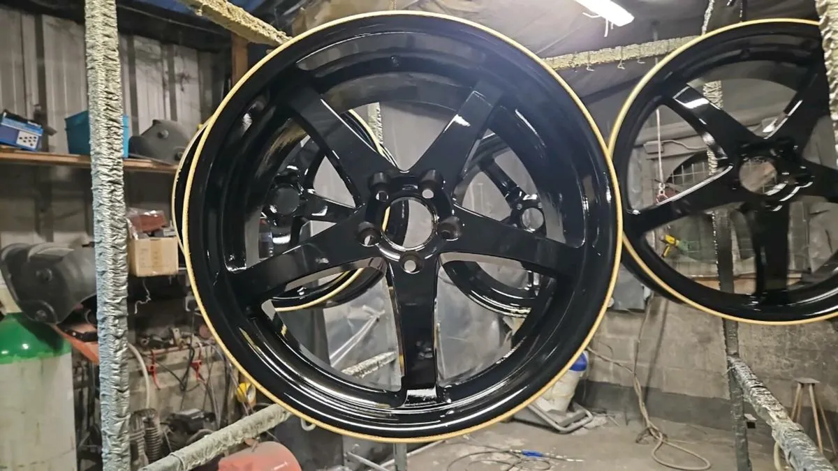 Powder coating wheels and gates - Image 1