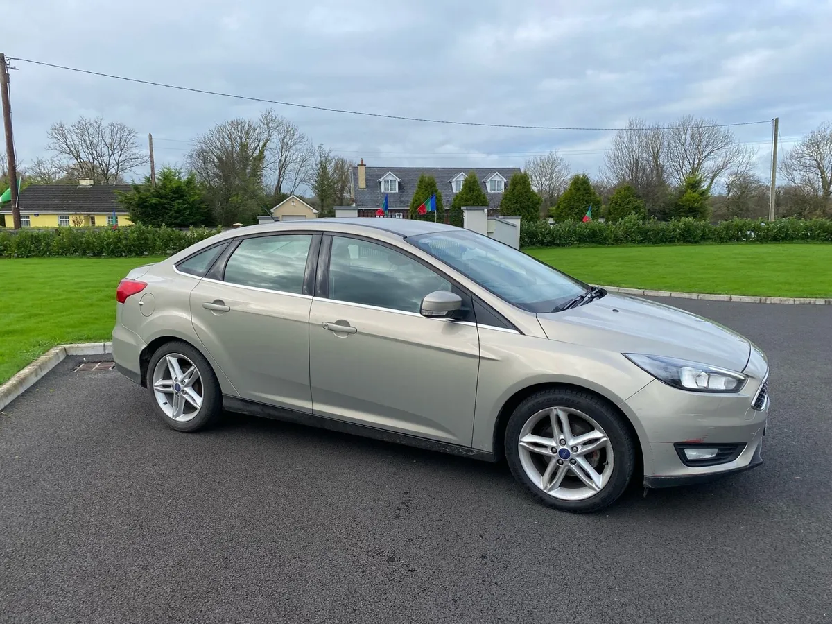 2015 Ford Focus Diesel Saloon Low Kms 2 Owners - Image 2