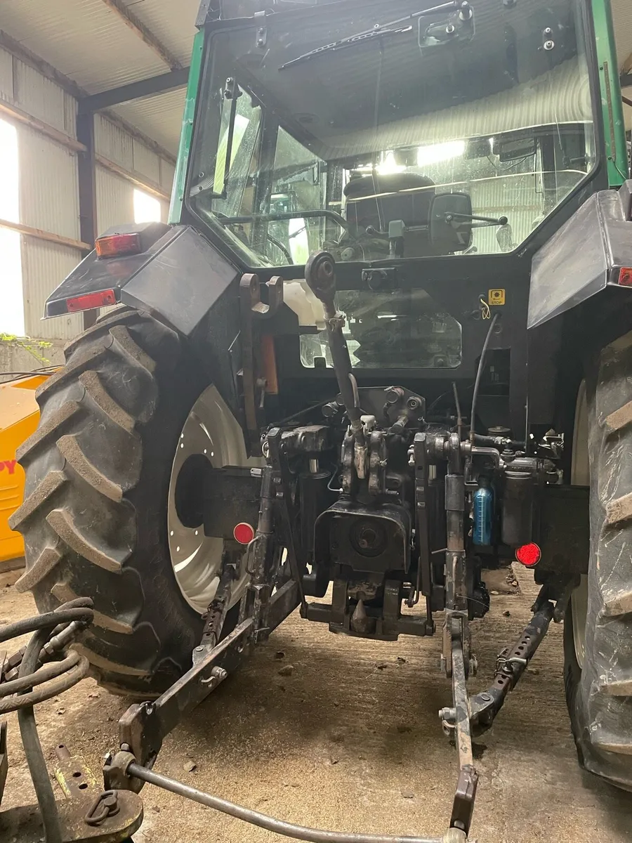 Valtra 6750 - Image 4