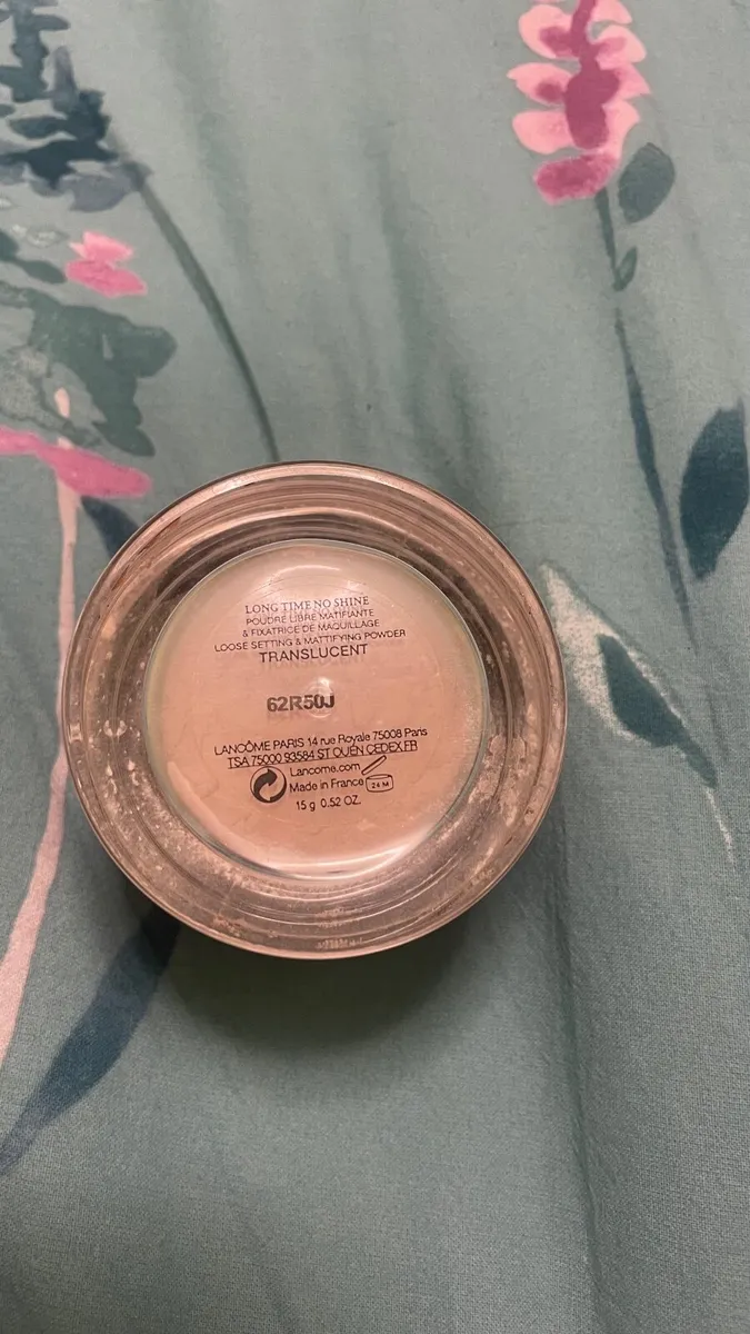 Lancôme powder - Image 2
