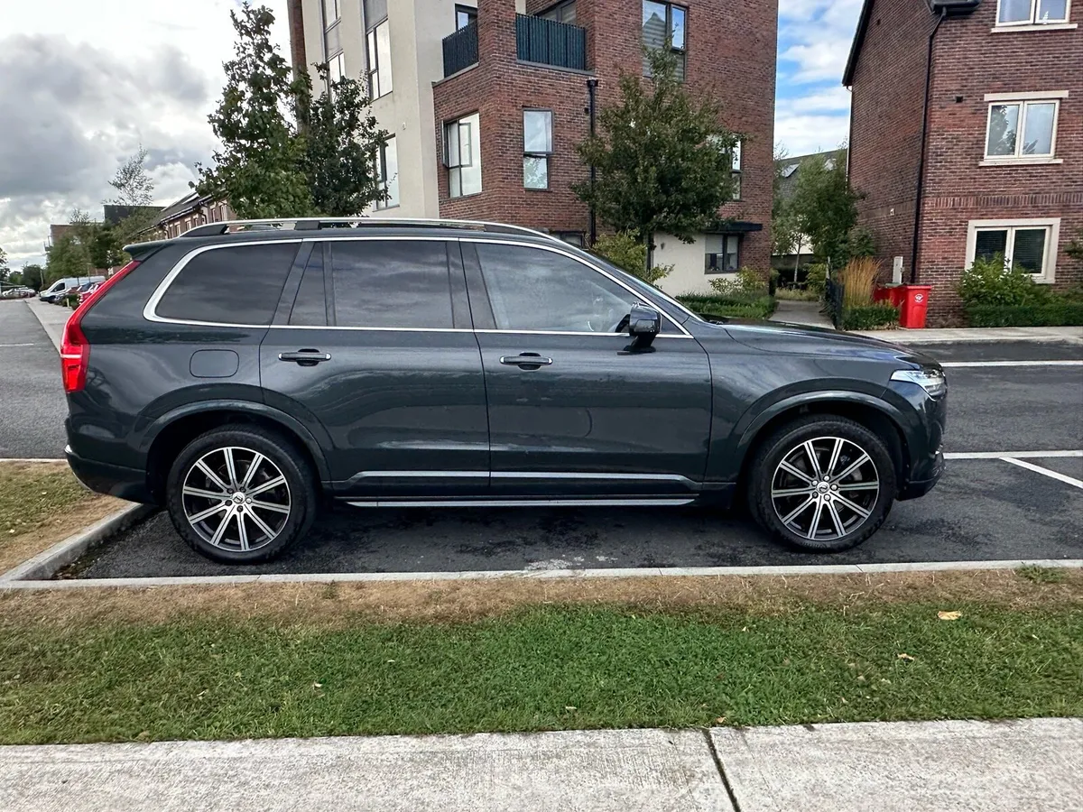 Volvo Xc90 (Low mileage) - Image 4