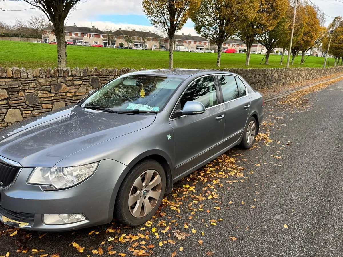 Skoda Superb - Image 2