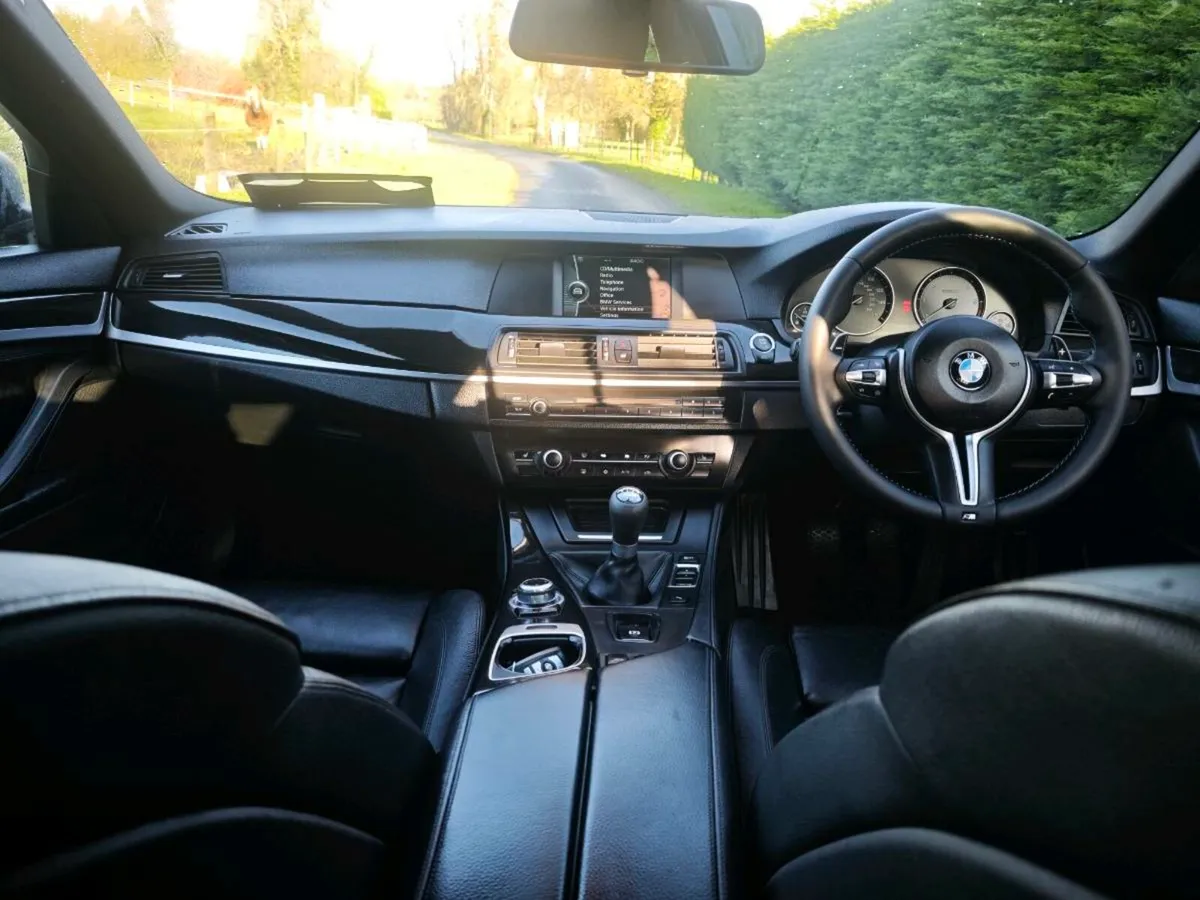 BMW 520 M sport Diesel NCT 06/26 - Image 2