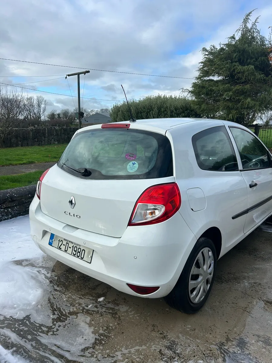 Renault Clio - Image 4