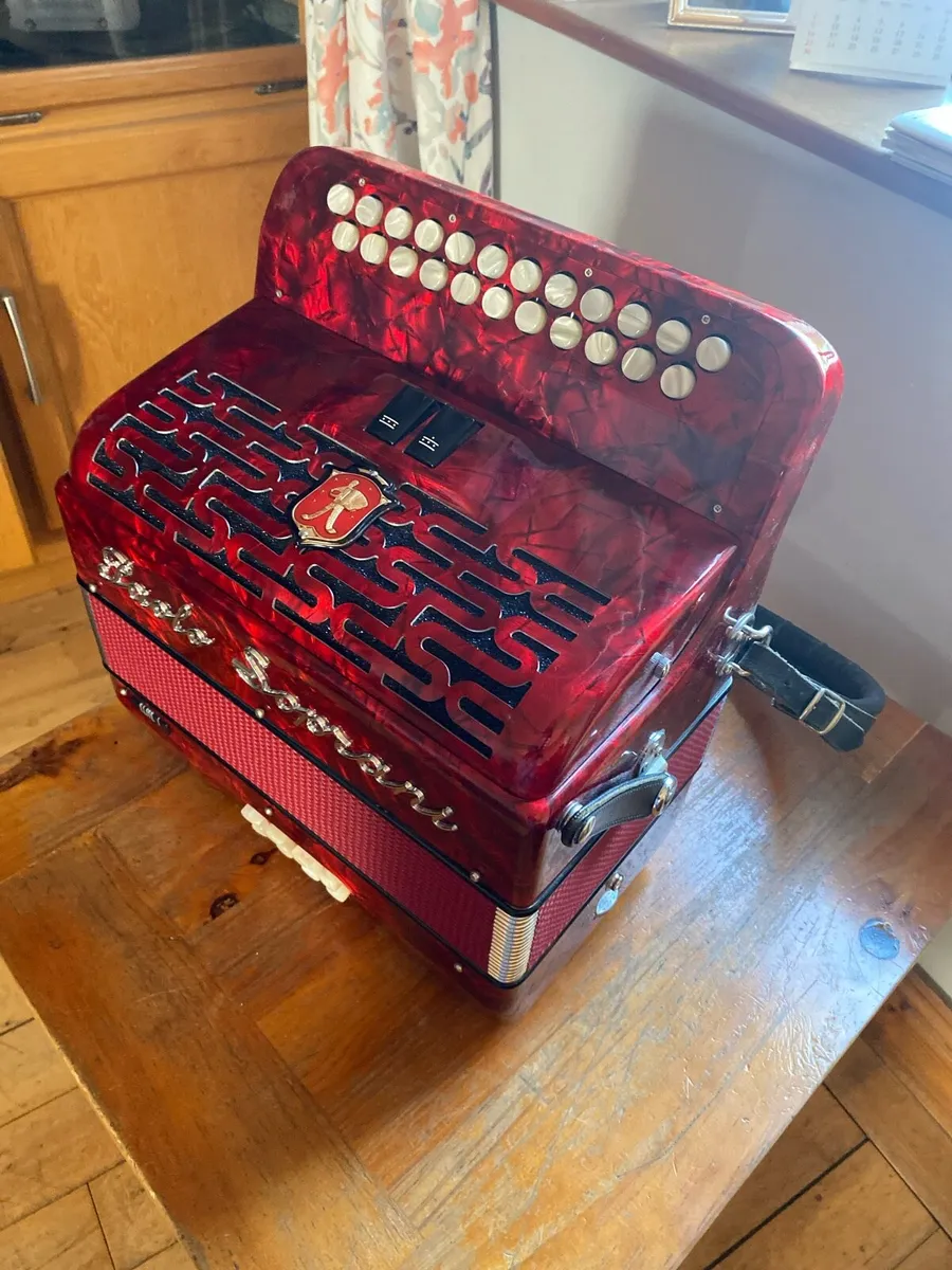 Red Paolo Soprani Accordian - Image 2
