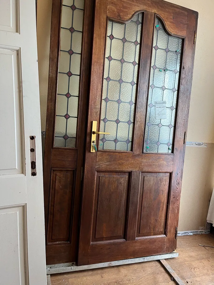 1. New Teak Front Door with frame - Image 3