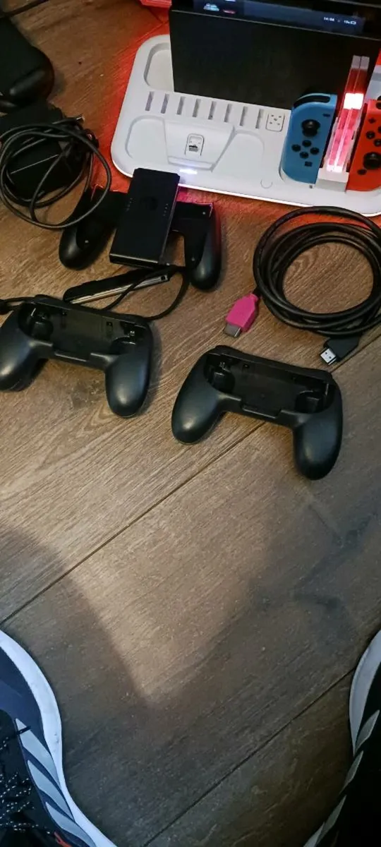 Nintendo switch console plus extras - Image 3