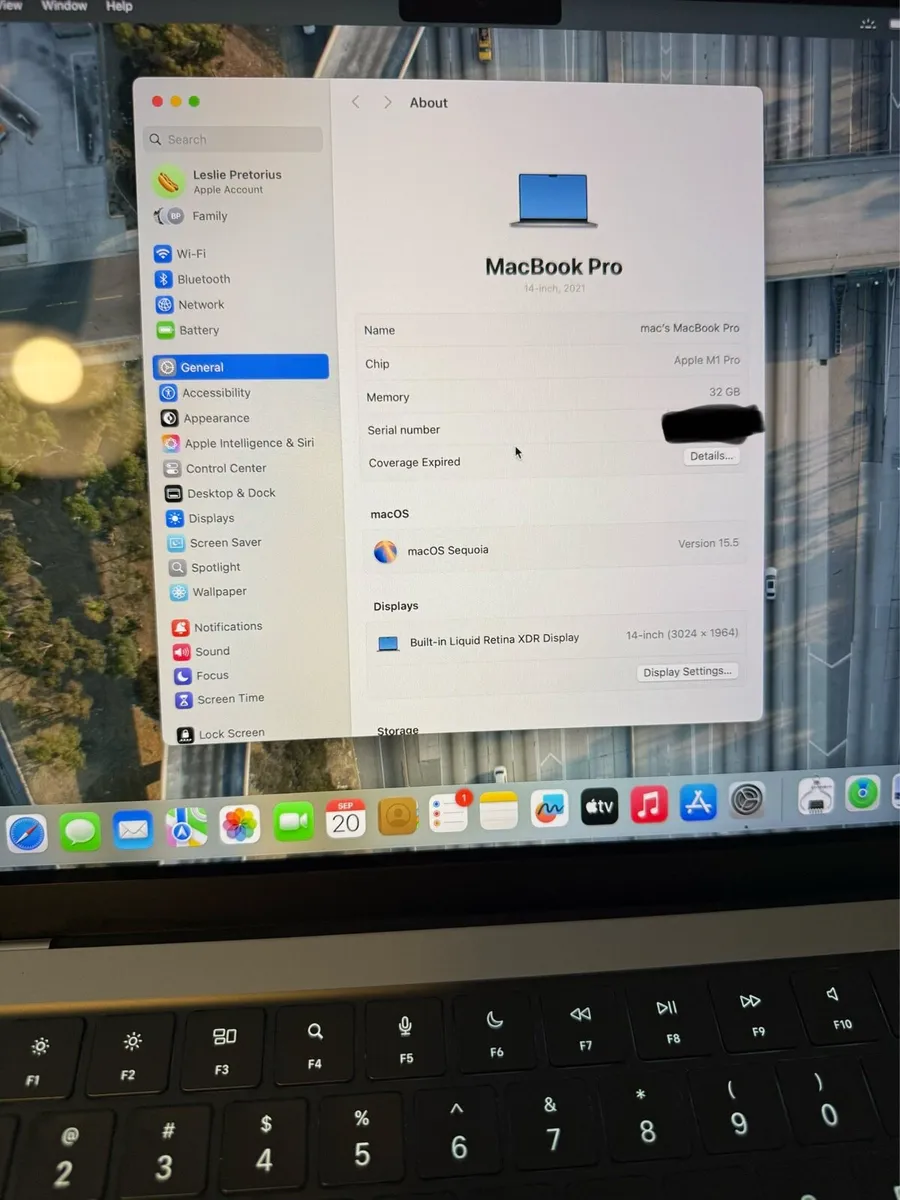 MacBook Pro 14M1 Pro for sale or trade for iphone - Image 4