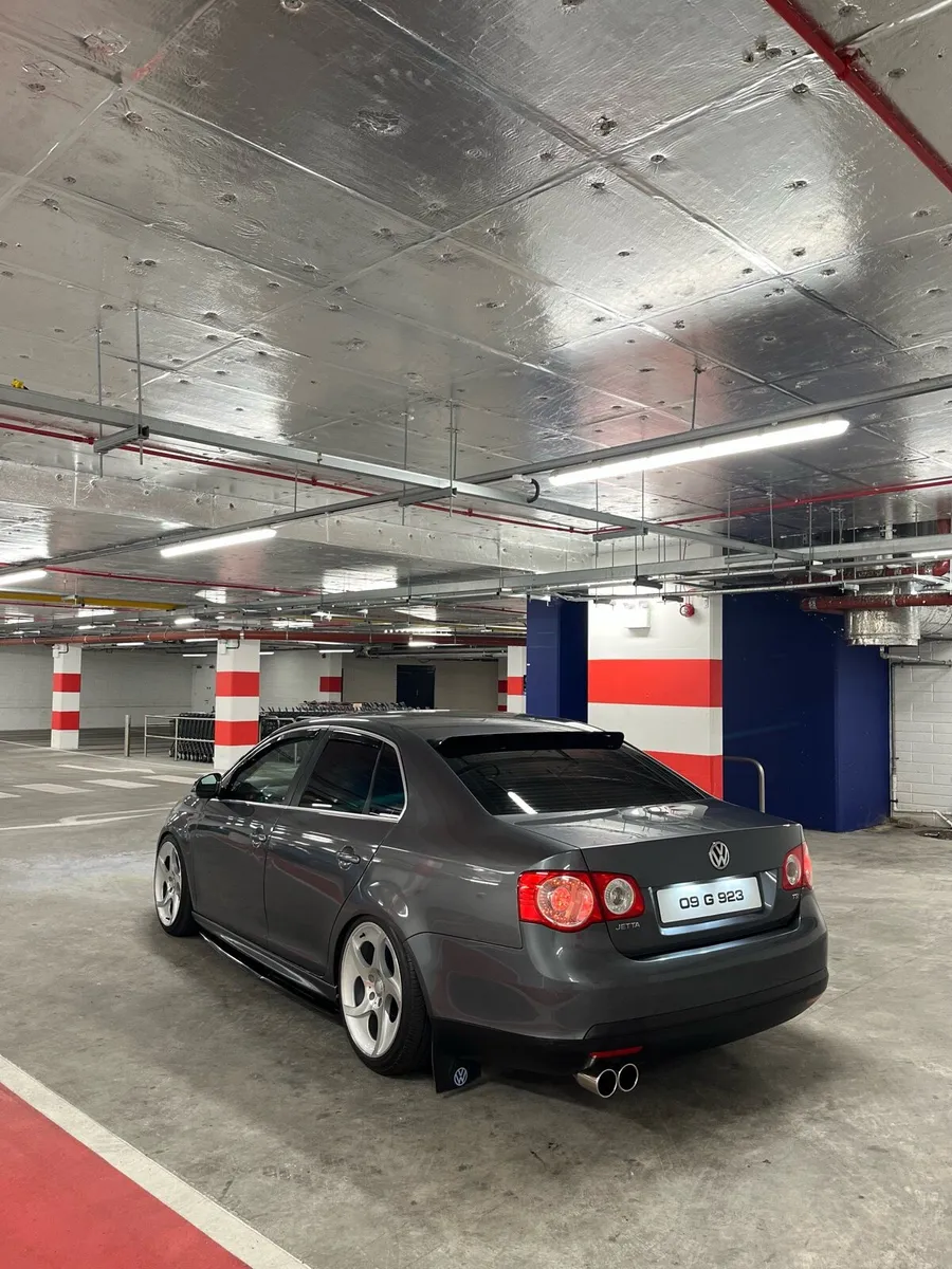 Mk5 Jetta (Fresh nct) - Image 3