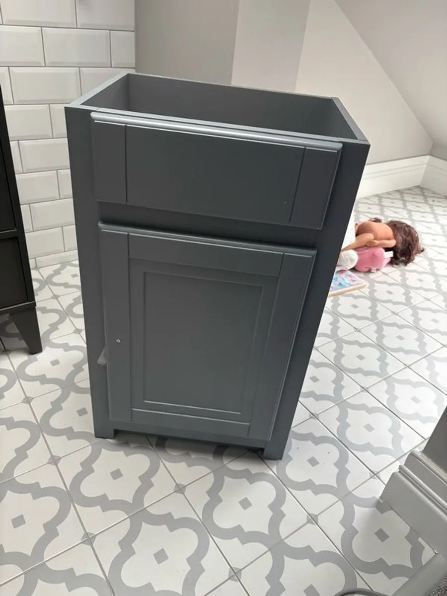 Vanity Unit - Image 3