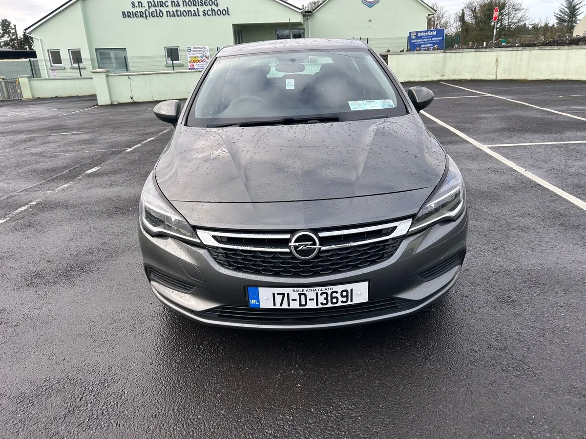 2017 Opel Astra Diesel - Image 2