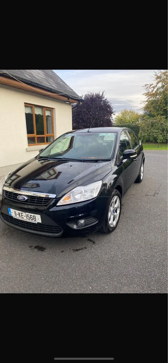 Ford Focus 2011 - Image 1