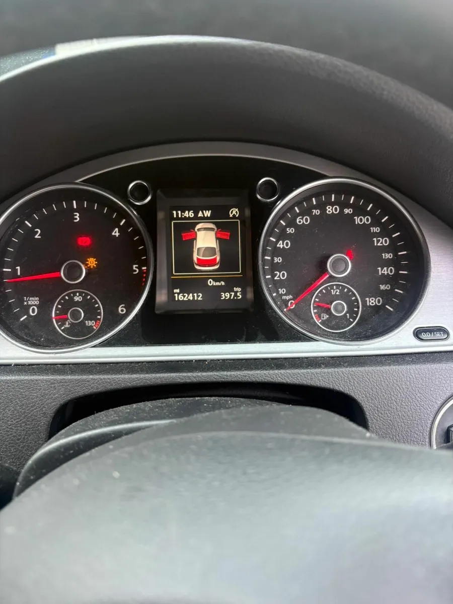 Volkswagen Passat 2015 - Image 1