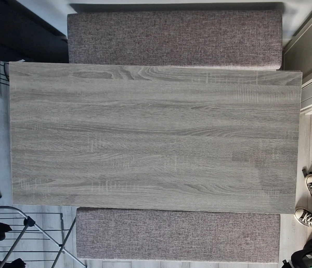 Dining table and 2 benches - Image 2