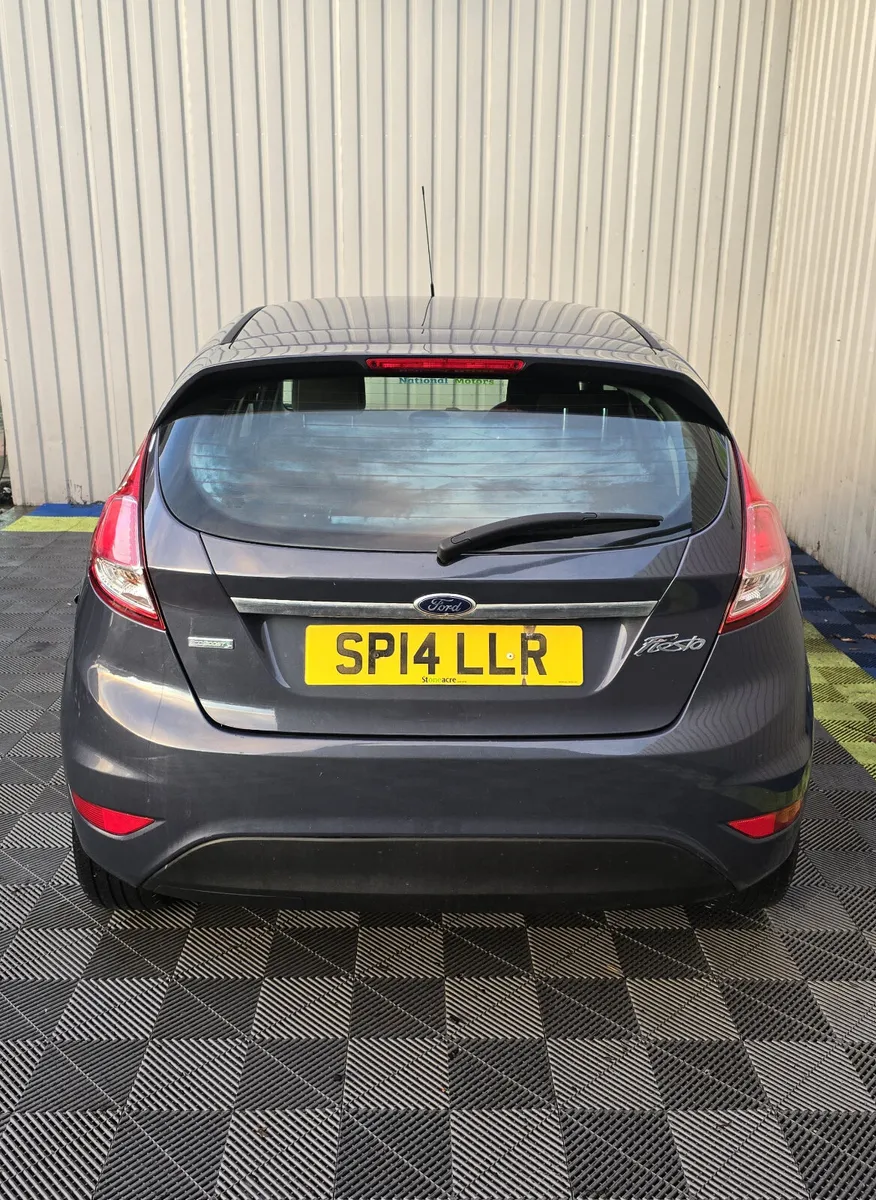 2014 Ford Fiesta 1.0 Petrol ZETEC - Image 4