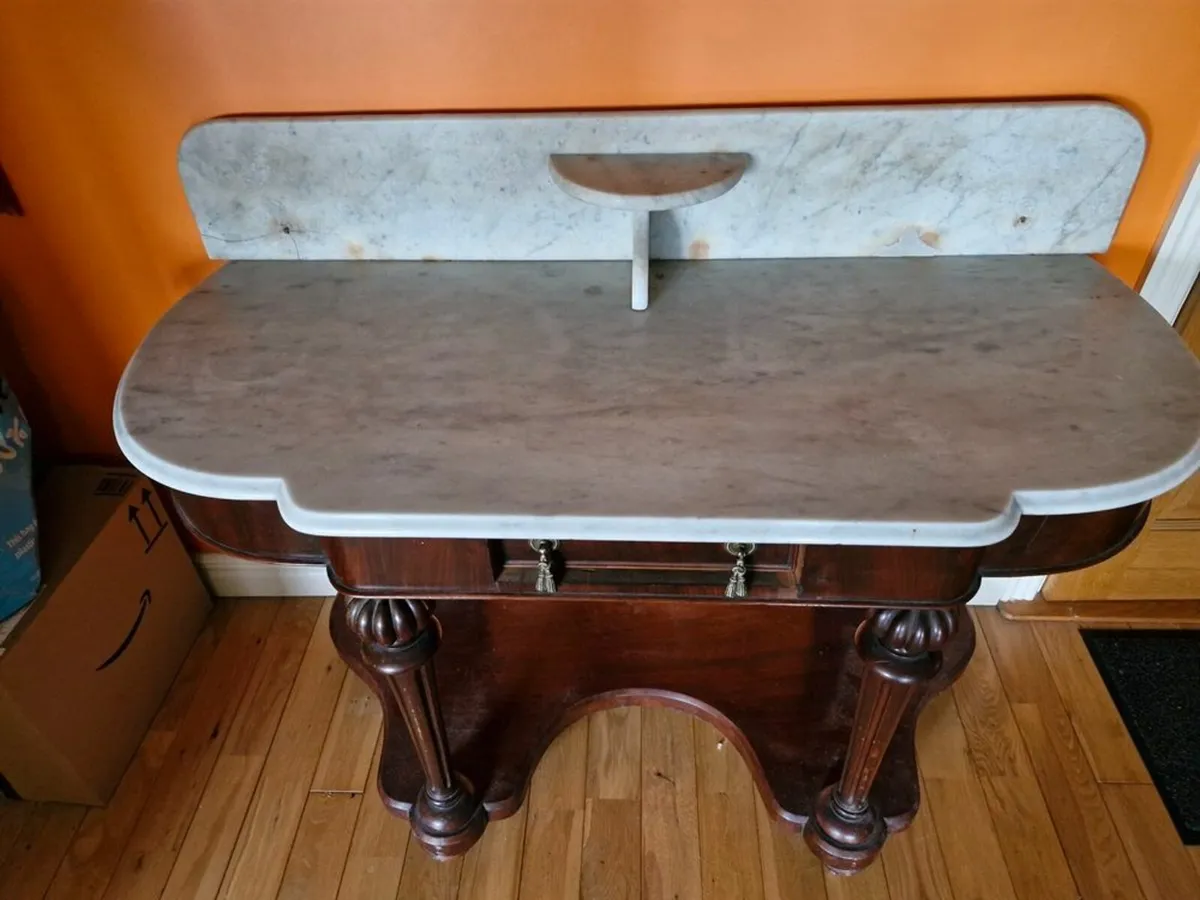 Beautiful Antique Vanity Unit - Image 1