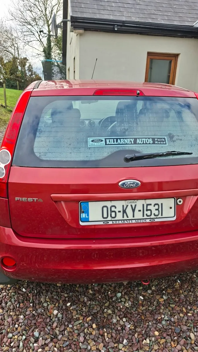 Ford Fiesta 2006 - Image 2