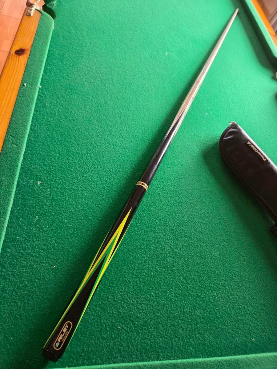 Riley Snooker cue - Image 1