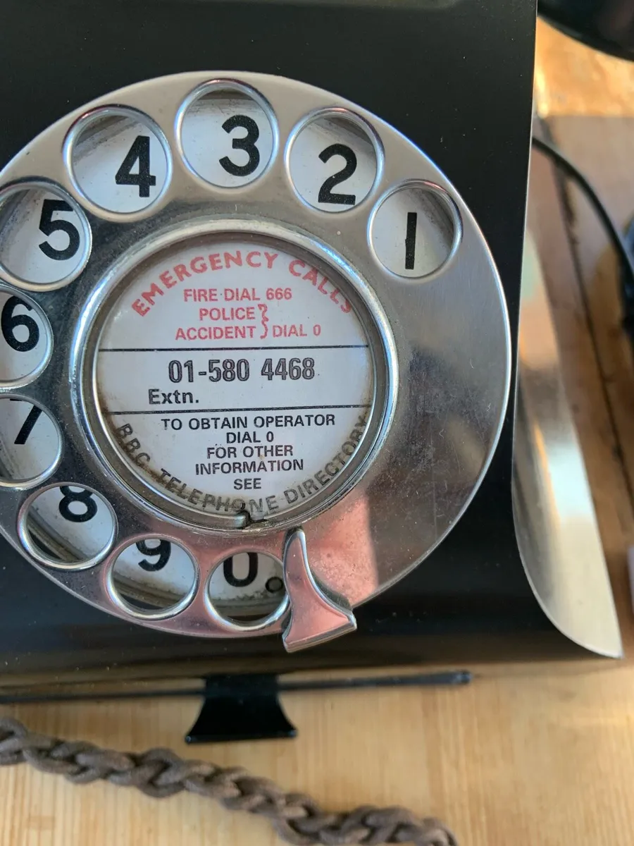 Bakelite Telephone 1940s GPO P&T WORKING - Image 2