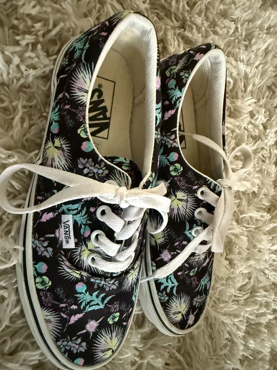 Vans Shoes - Image 3