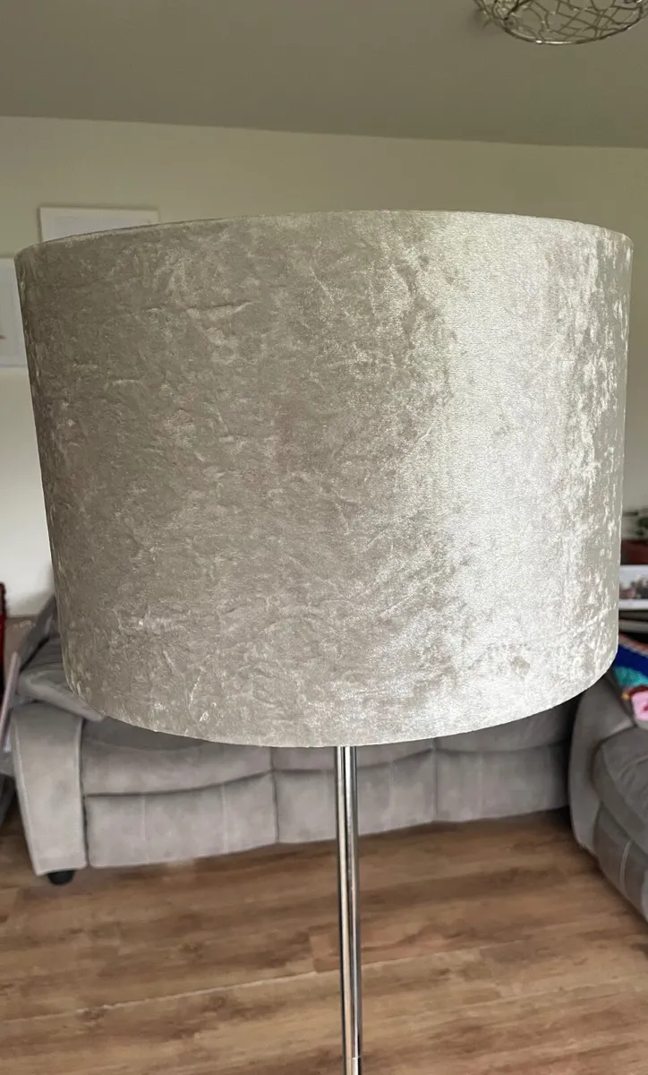 Floor lamp - Image 1