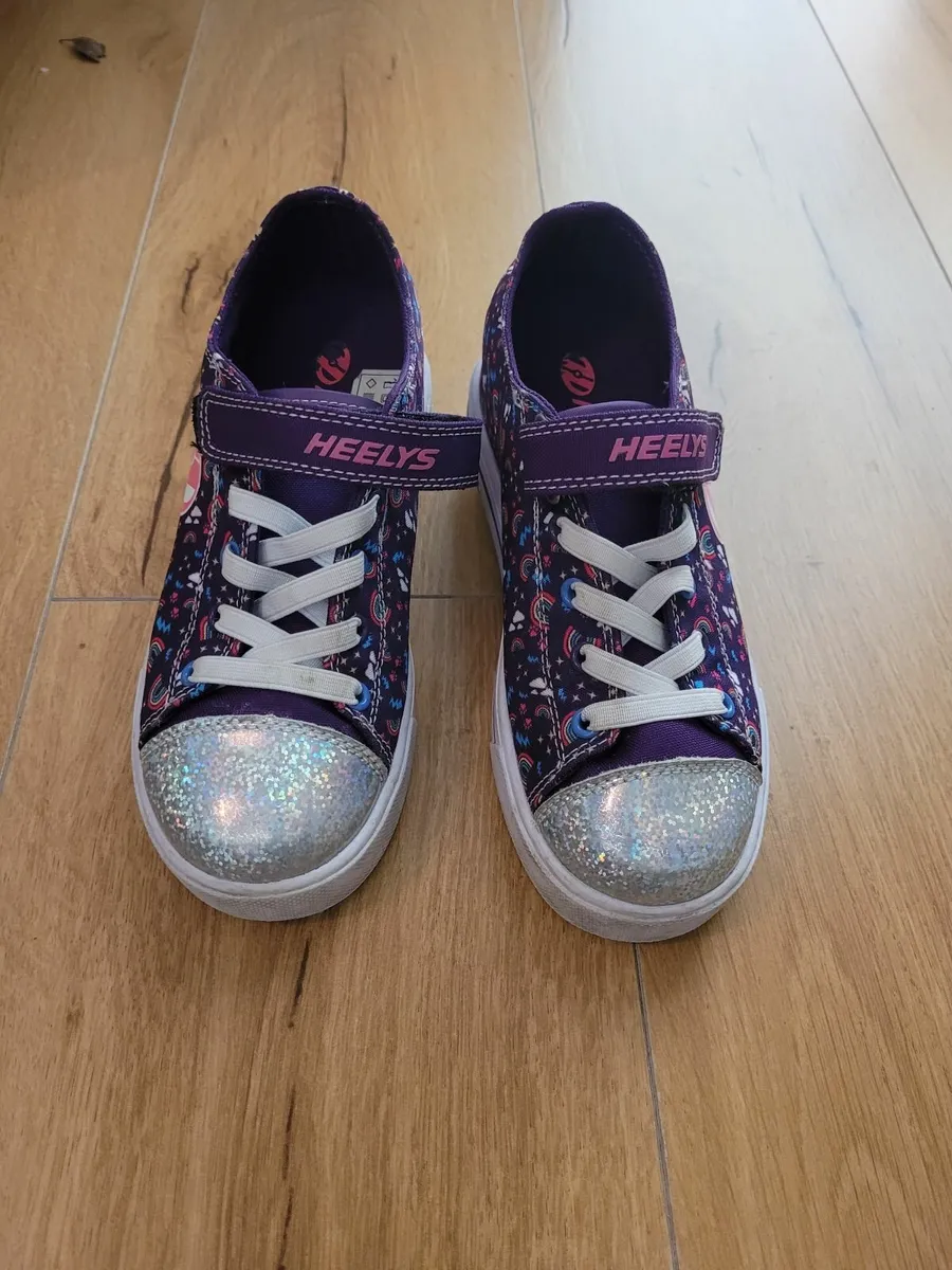 Heelys Size 1 - Image 1