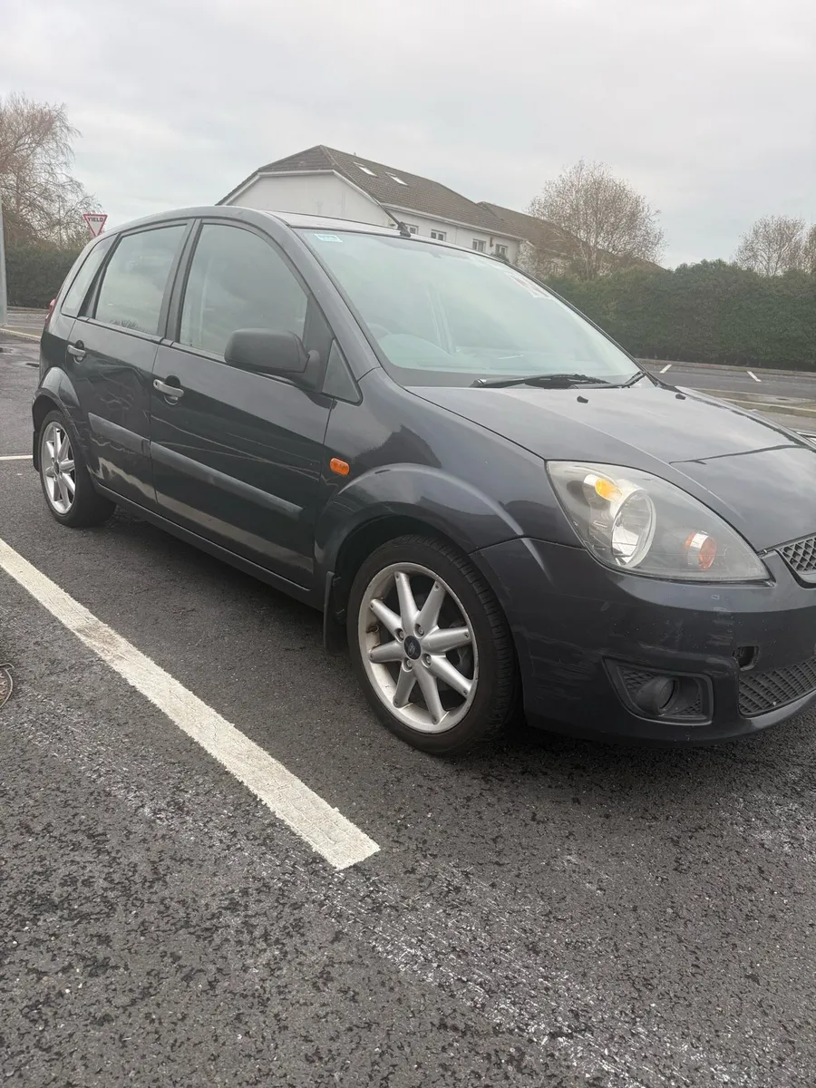 Ford fiesta 1.25 petrol Nct 3/26 Tax 12/25 - Image 1