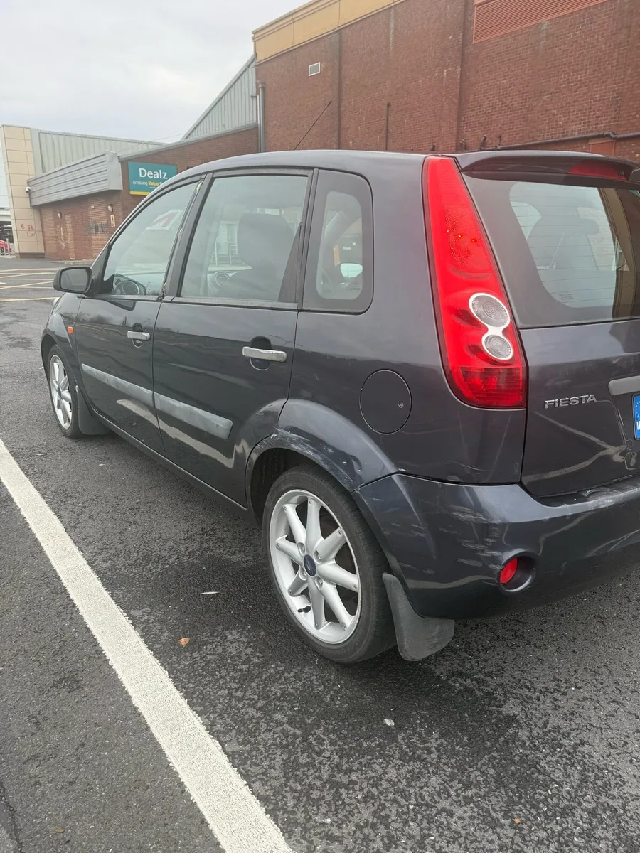 Ford fiesta 1.25 petrol Nct 3/26 Tax 12/25 - Image 4