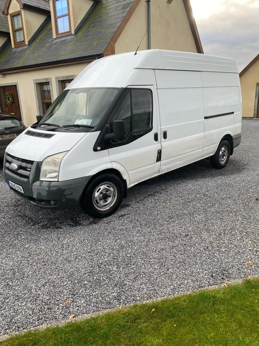 Ford transit - Image 2