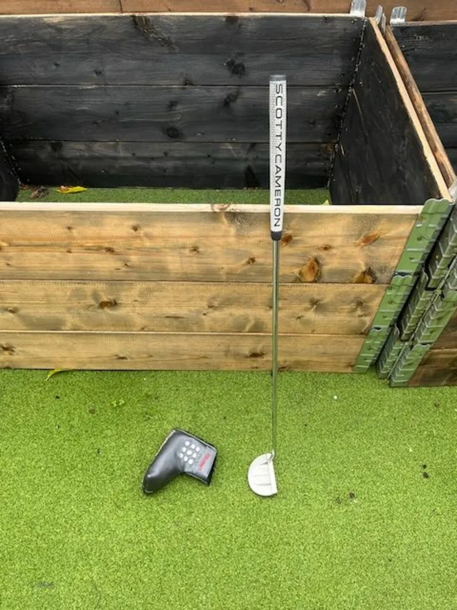 Scotty Cameron Monoblok #6 Limited Release Putter - Image 3