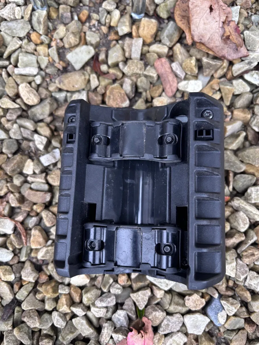 Thule Child bike seat - must sell! - Image 2